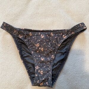Rylee + Cru Floral Bikini Bottoms - Black and Pink